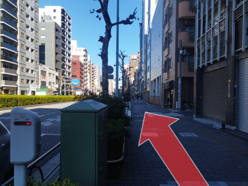 4 しばらく国際通りを道なりに進みます